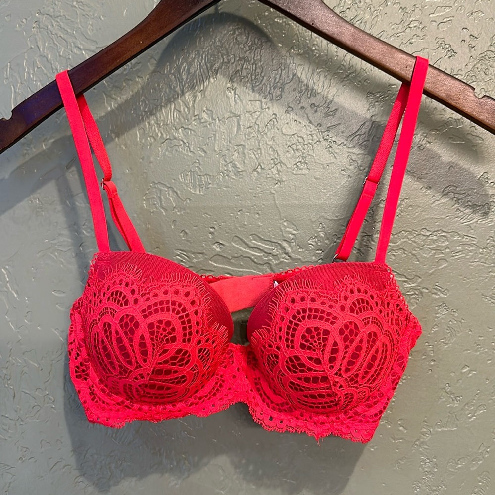 Victoria Secret Demi cup bra, cherry red. Lace overlay. 34c